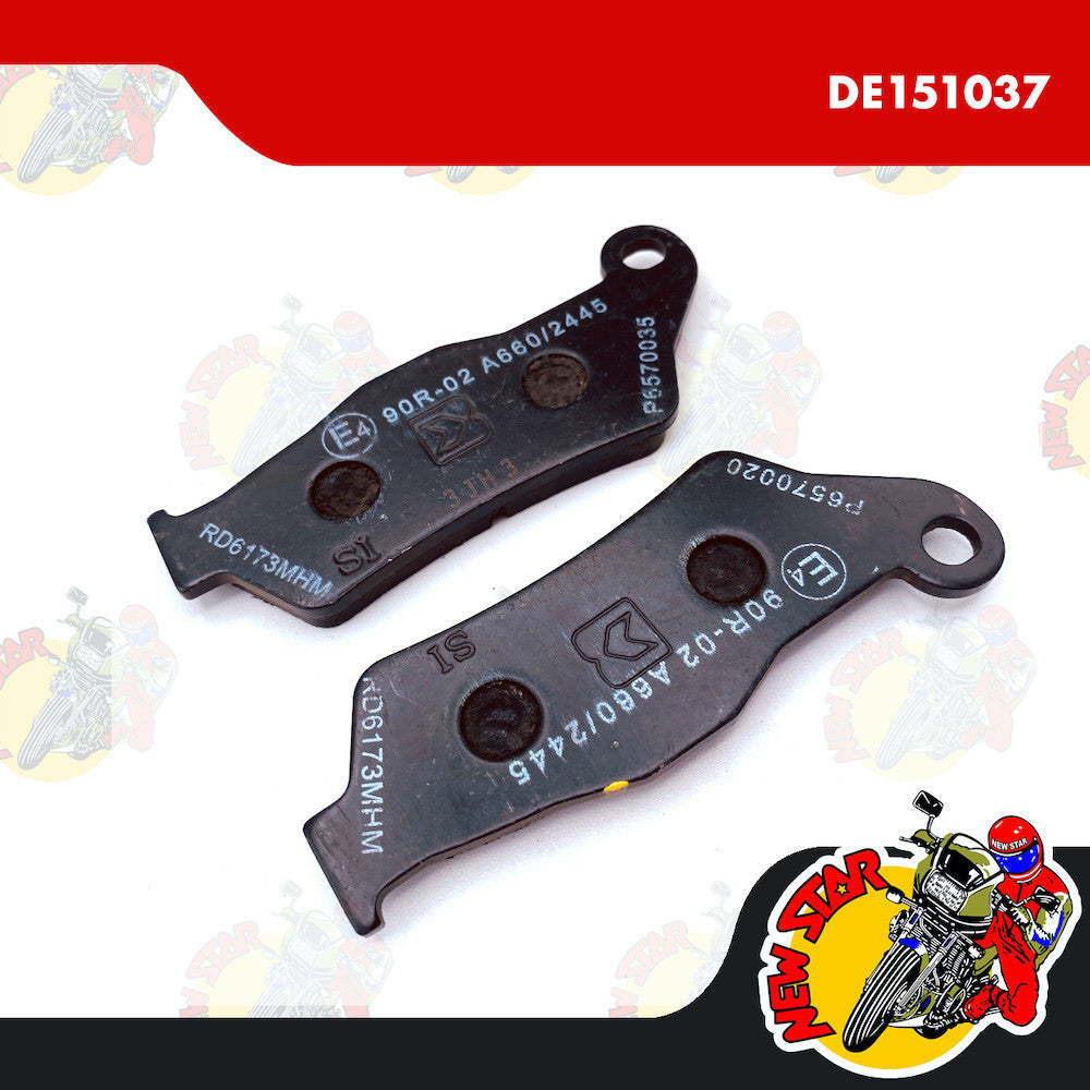 DE151037 | Front Brake Pad Set | Genuine Bajaj parts | Rouser 180 Rouser NS 125