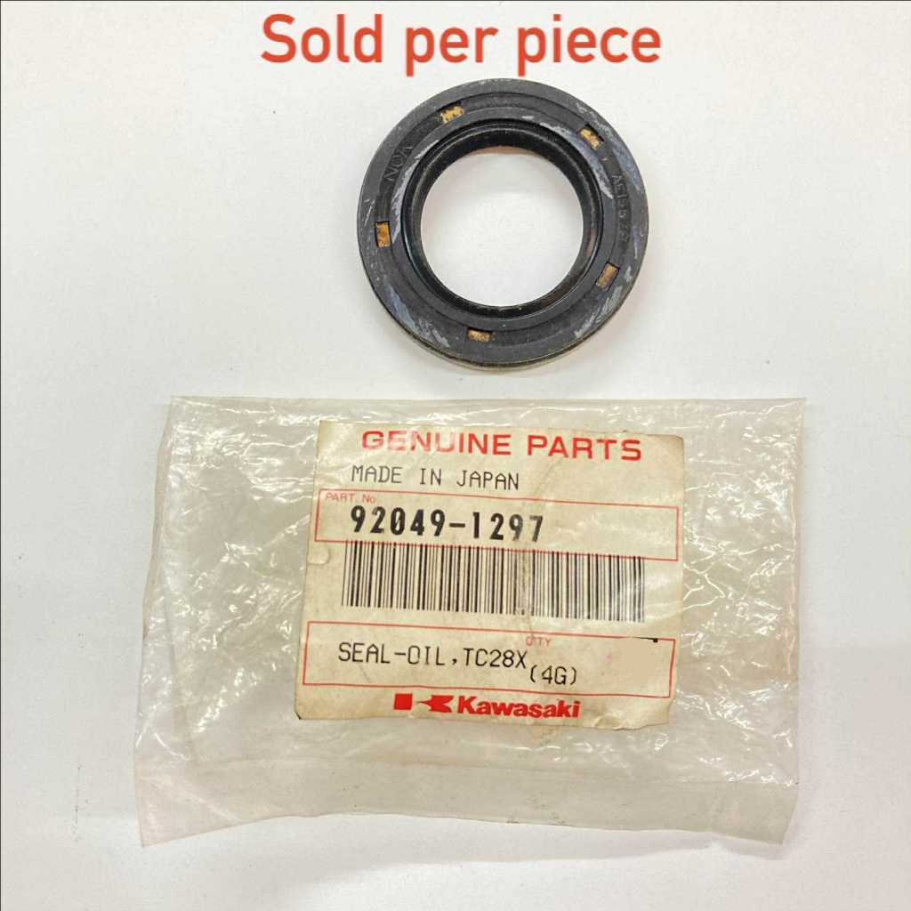 92049-1297 | Sprocket Oil Seal | Genuine Kawasaki parts | HD140