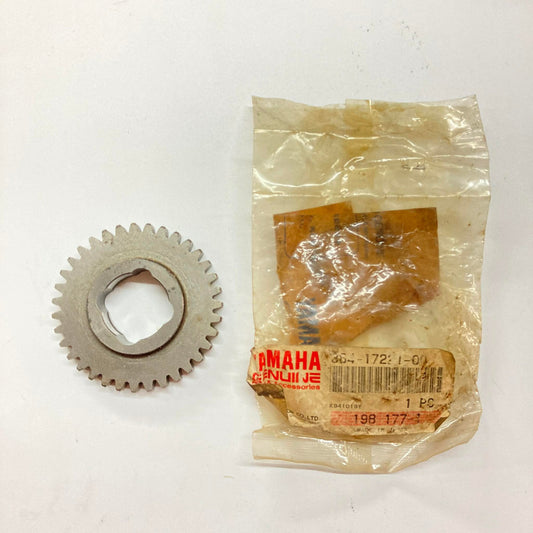 384-17221-00 | Second Wheel Gear 35T | Genuine Yamaha parts | Chappy