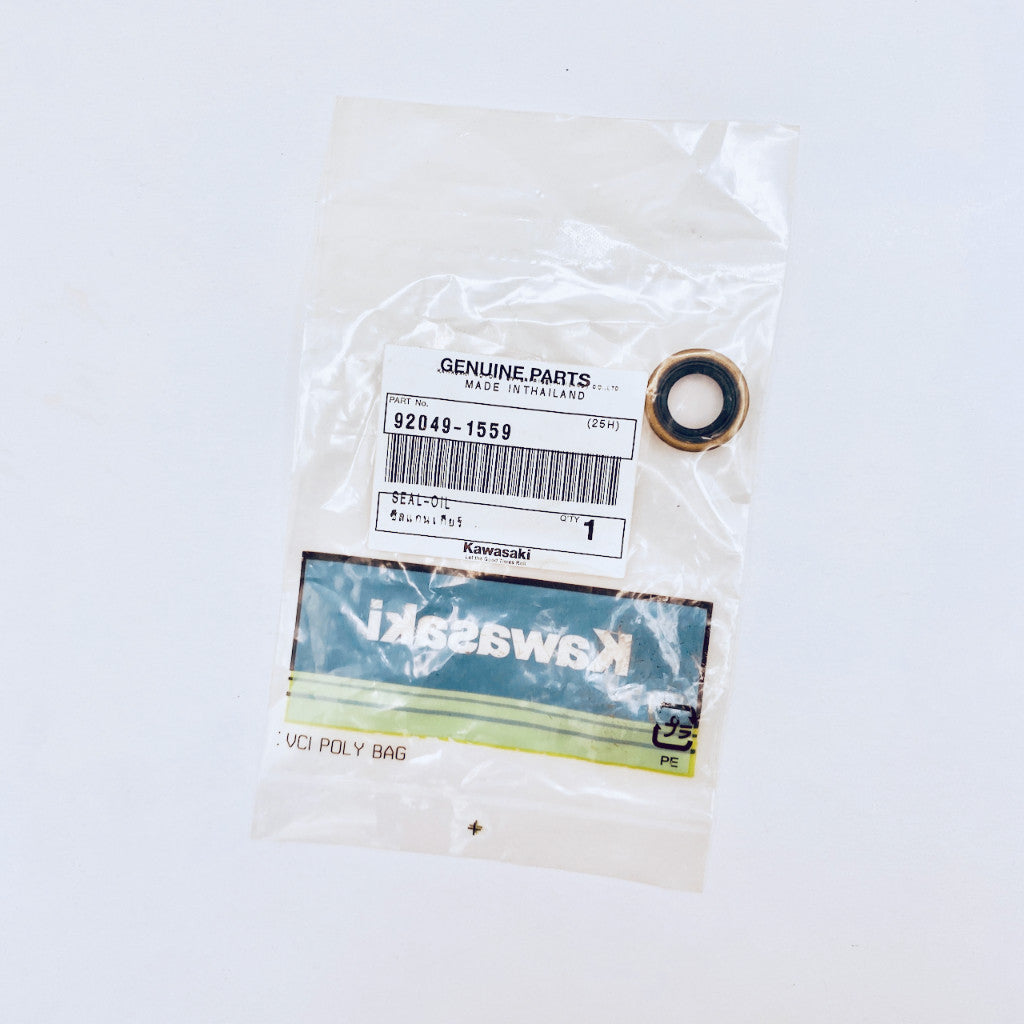 92049-1559 | Change Oil Seal | Genuine Kawasaki parts | Barako II